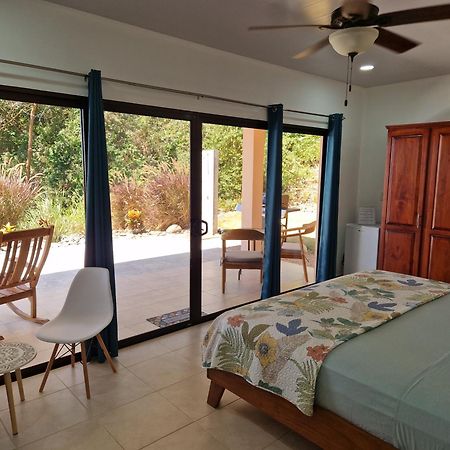 مبيت وإفطار Sámara Vista Mar Y Monos المظهر الخارجي الصورة